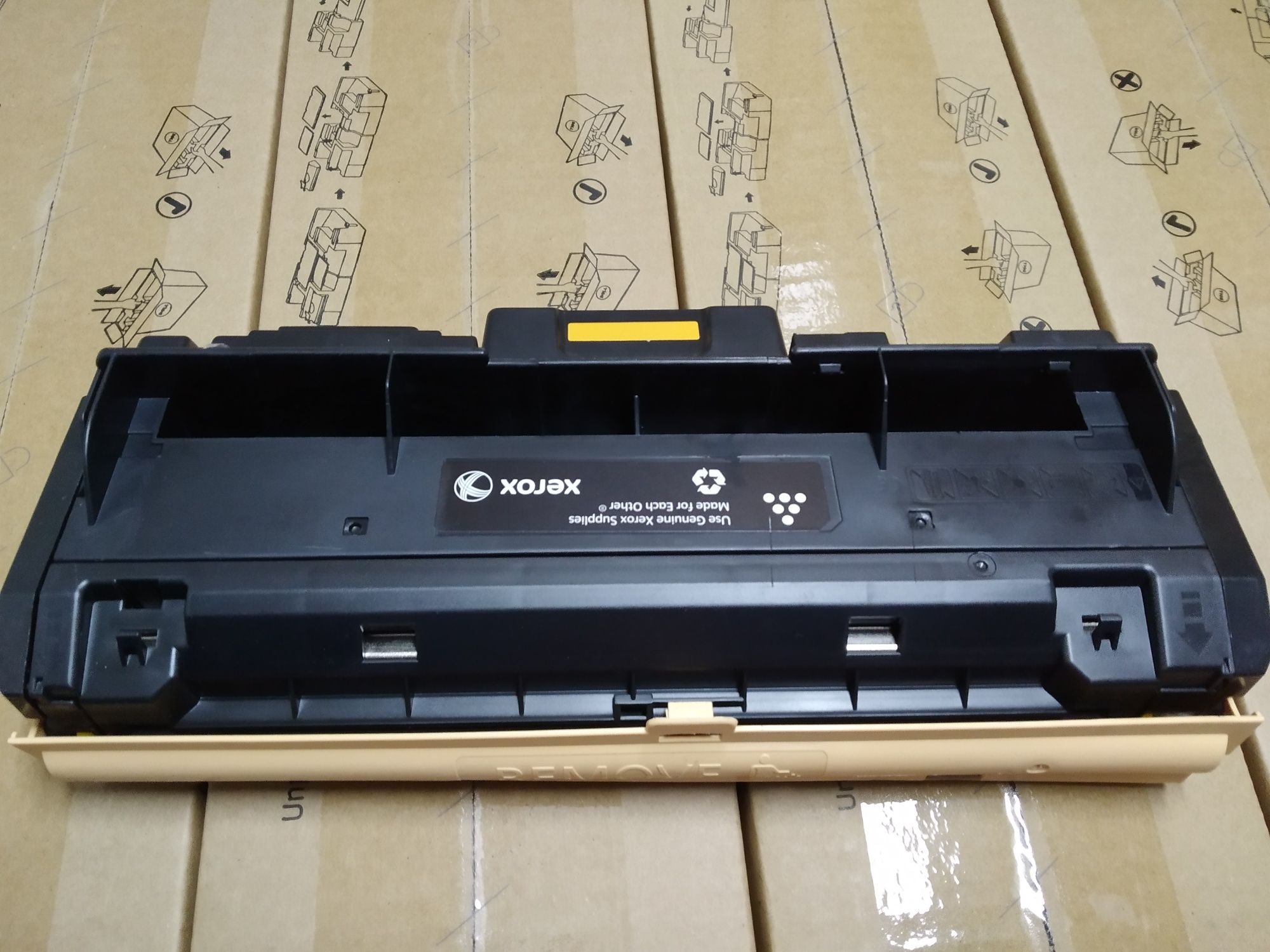 Картридж XEROX WorkCenter PHASER P3052/3260/WC 3215/3225 (106R02778)