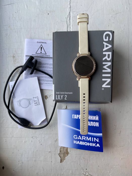 Годинники Garmin Lily 2 Smartwatch
