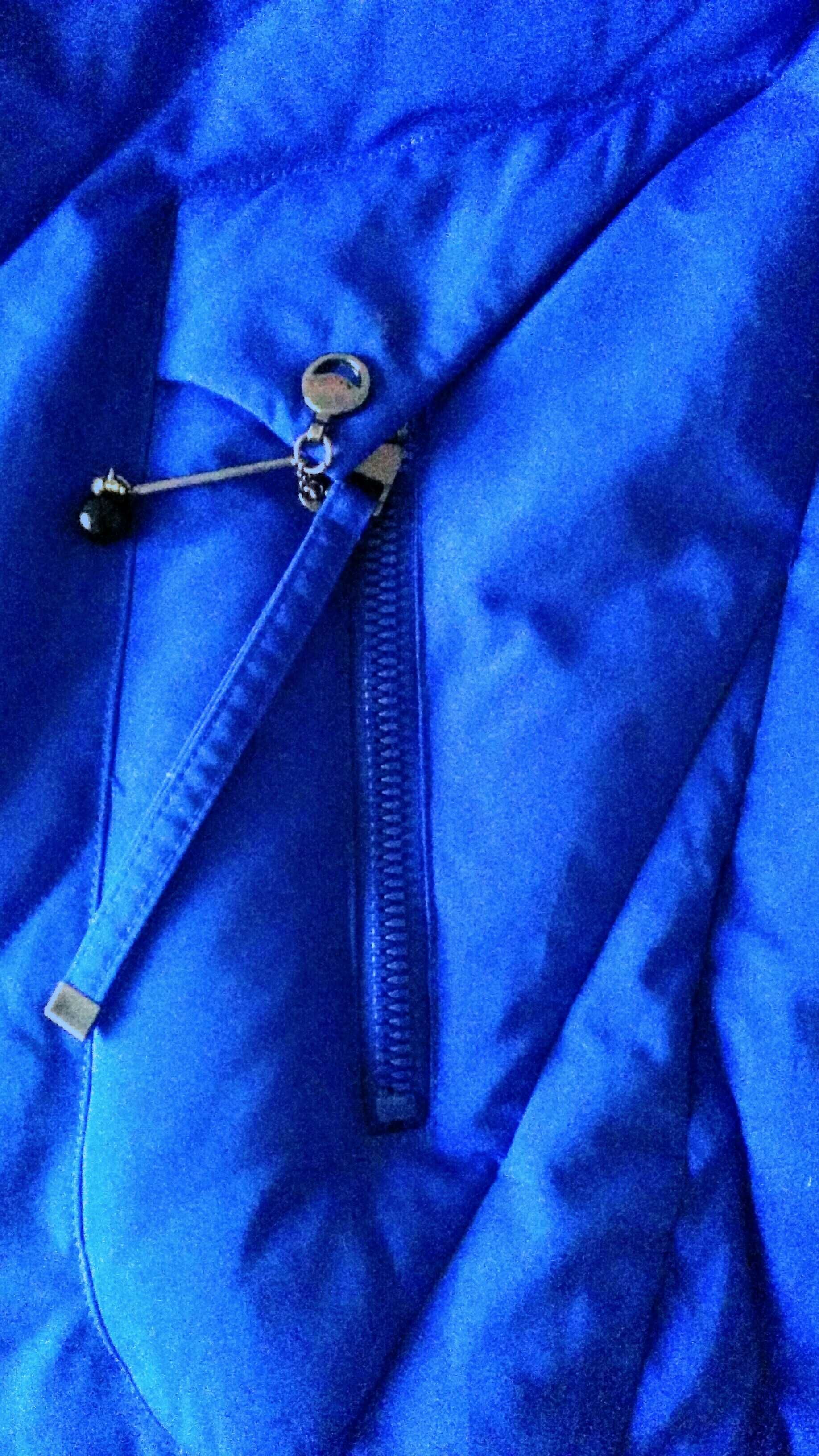 Пальто_пуховик синього кольору у гарному вигляді, розмір 48-50