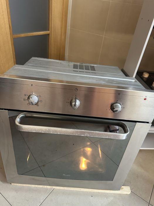 Forno de encastre Whirlpool
