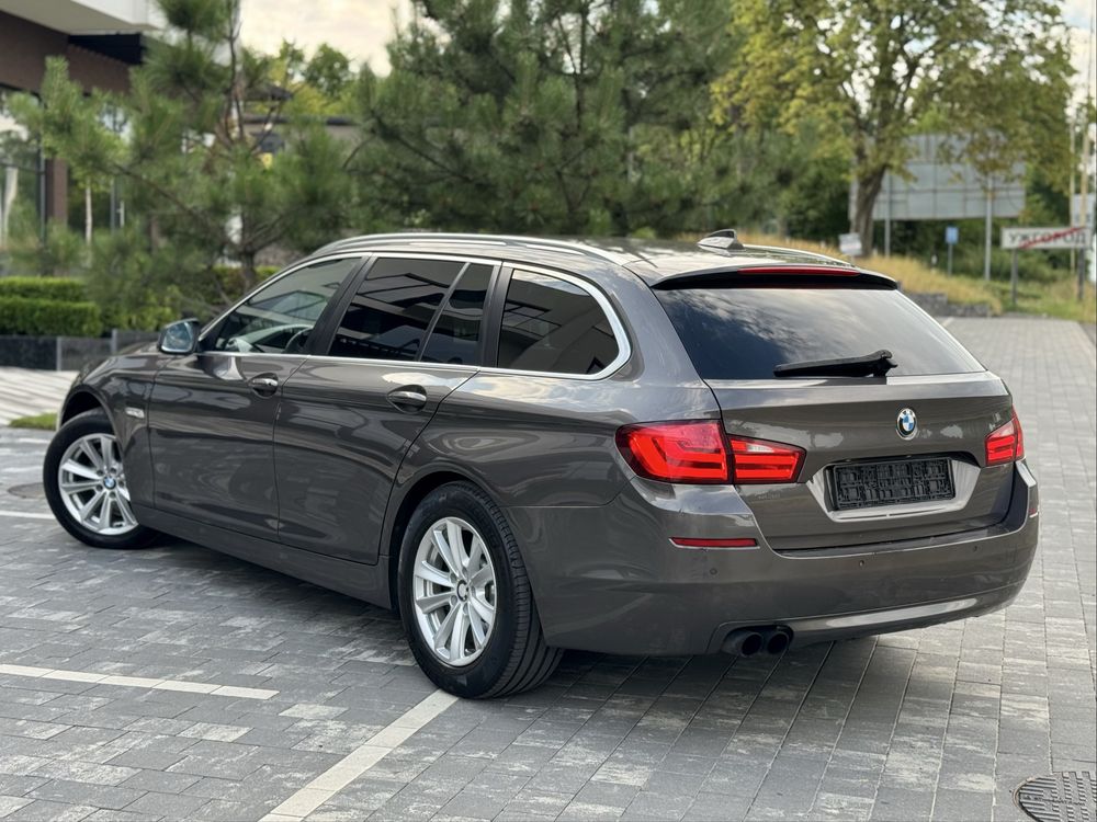BMW 5 series F11 2012