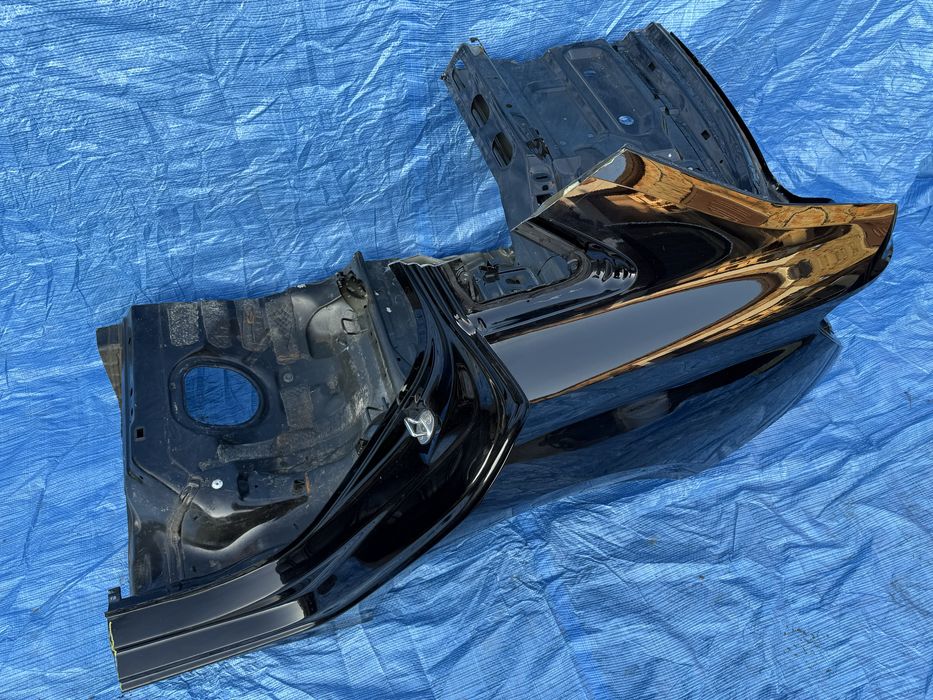 ĆWIARTKA tylna lewa poszycie błotnik próg AUDI A3 S3 8Y SEDAN OEM LY9B