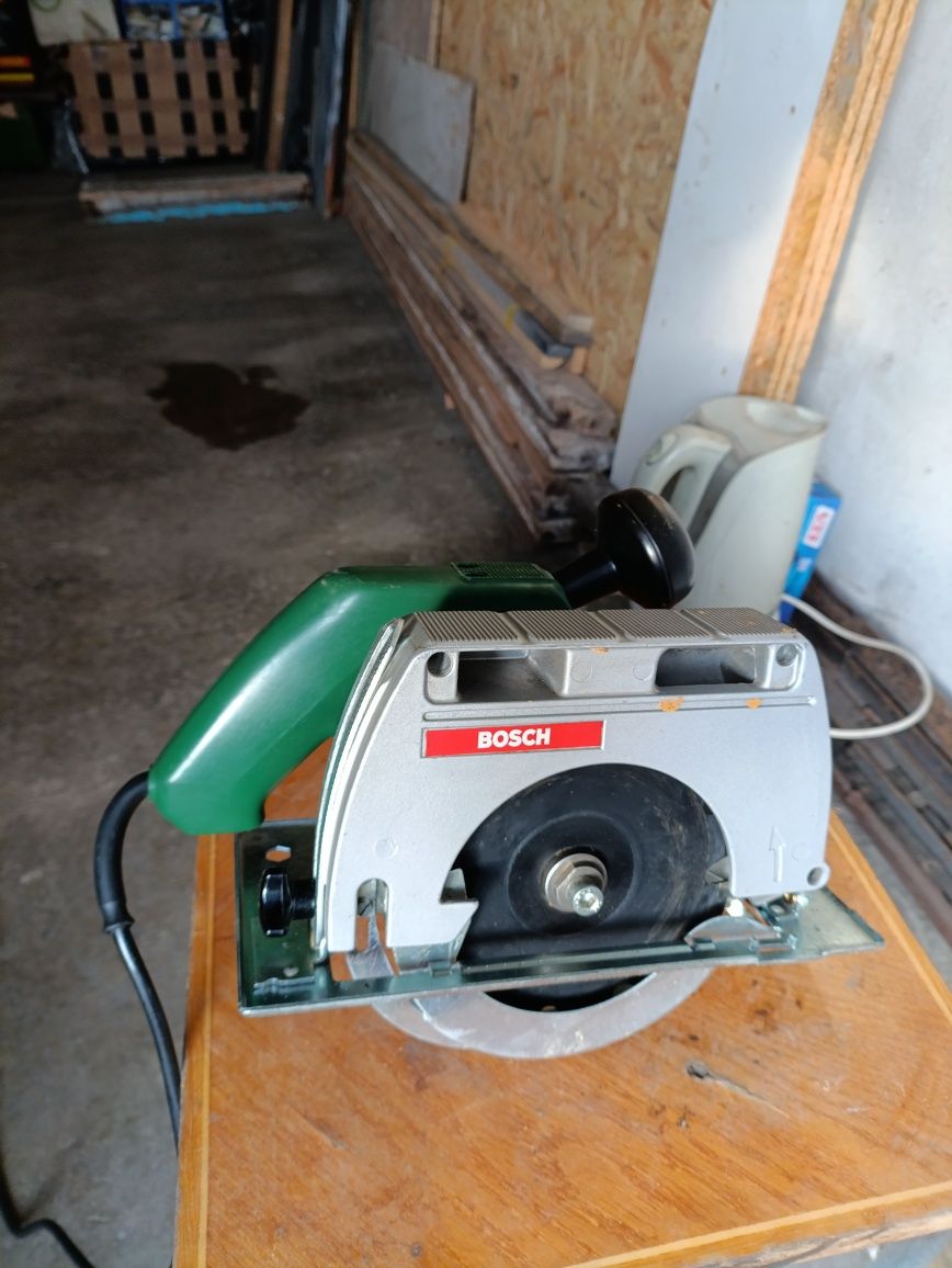 Дискова пила BOSCH PKS 46