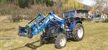 Traktor FARMTRAC 6050E 4WD z ładowaczem czołowym 800 kg