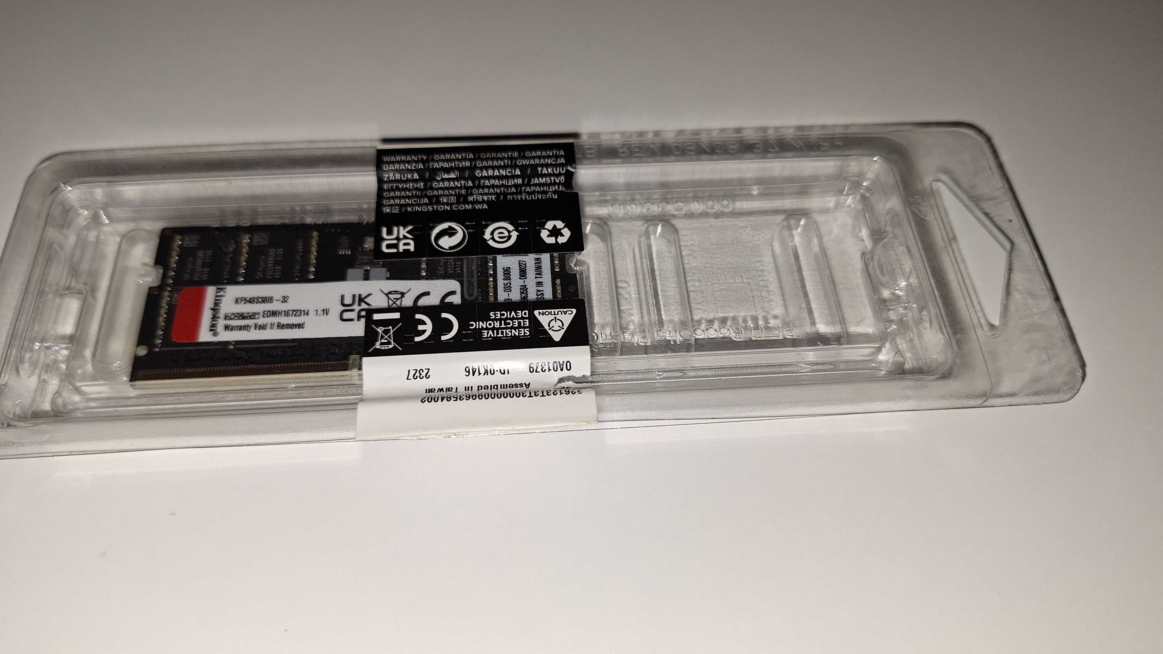 Kingston Fury 32GB [1x32GB 4800MHz DDR5 CL38 SODIMM]