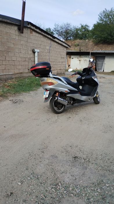 Неспішно продам/обміняю максіскутер Speed gear (Suzuki sky wave)