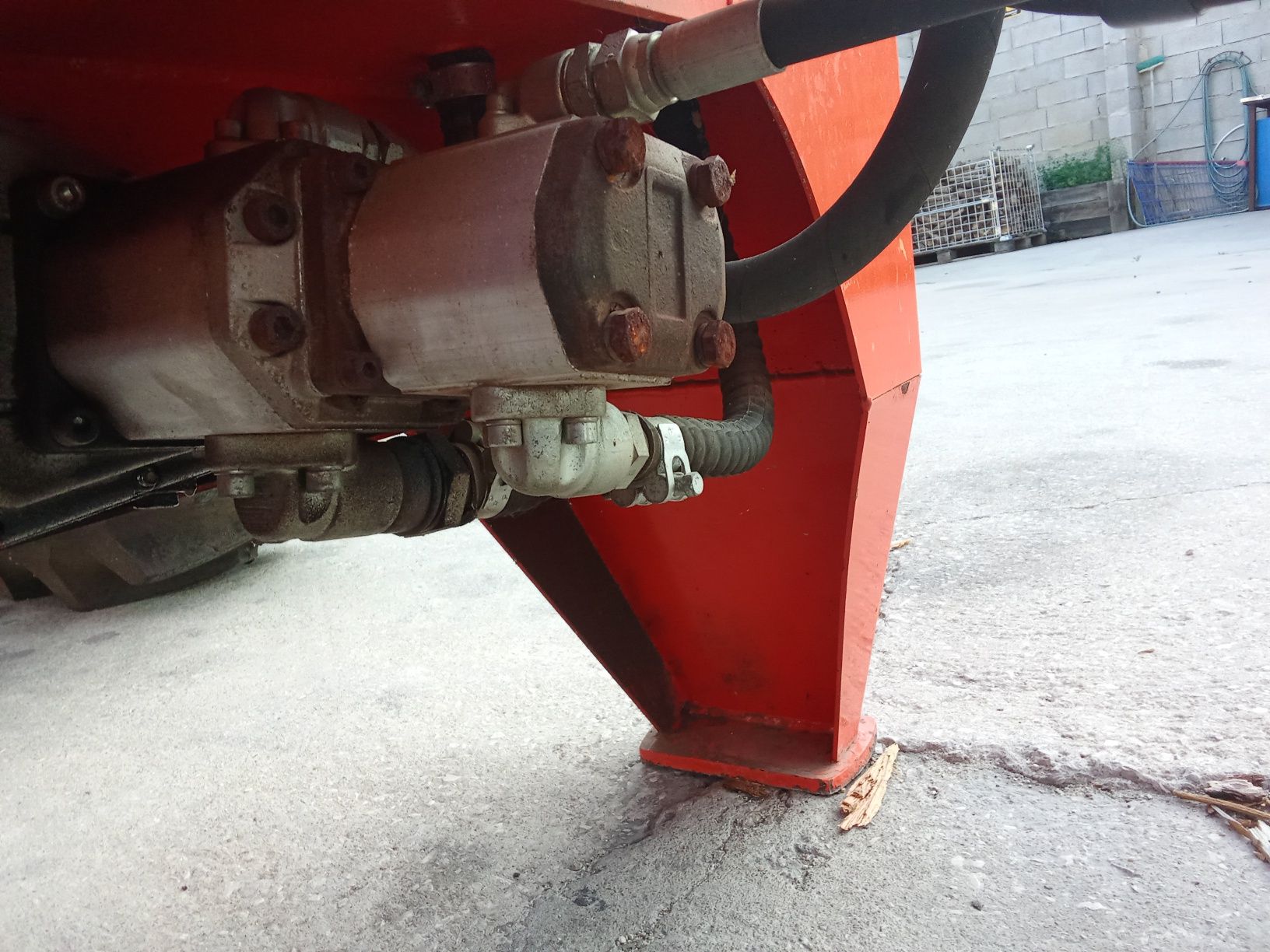Trator David Brown 995 com rachador