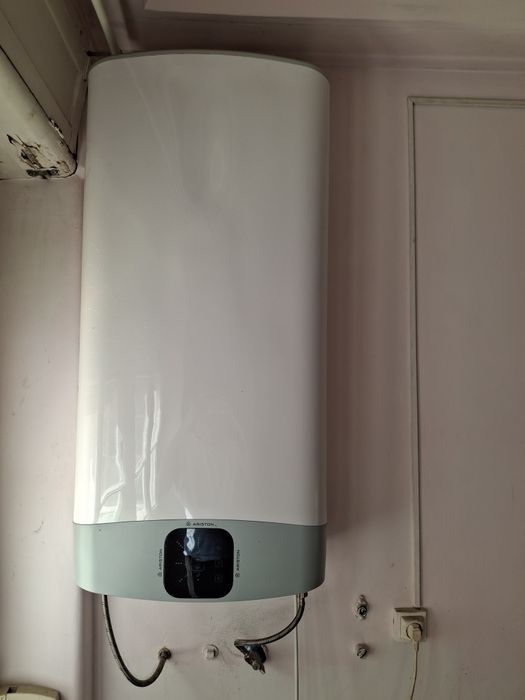 Termoacumulador ARISTON  velis Evo 80L