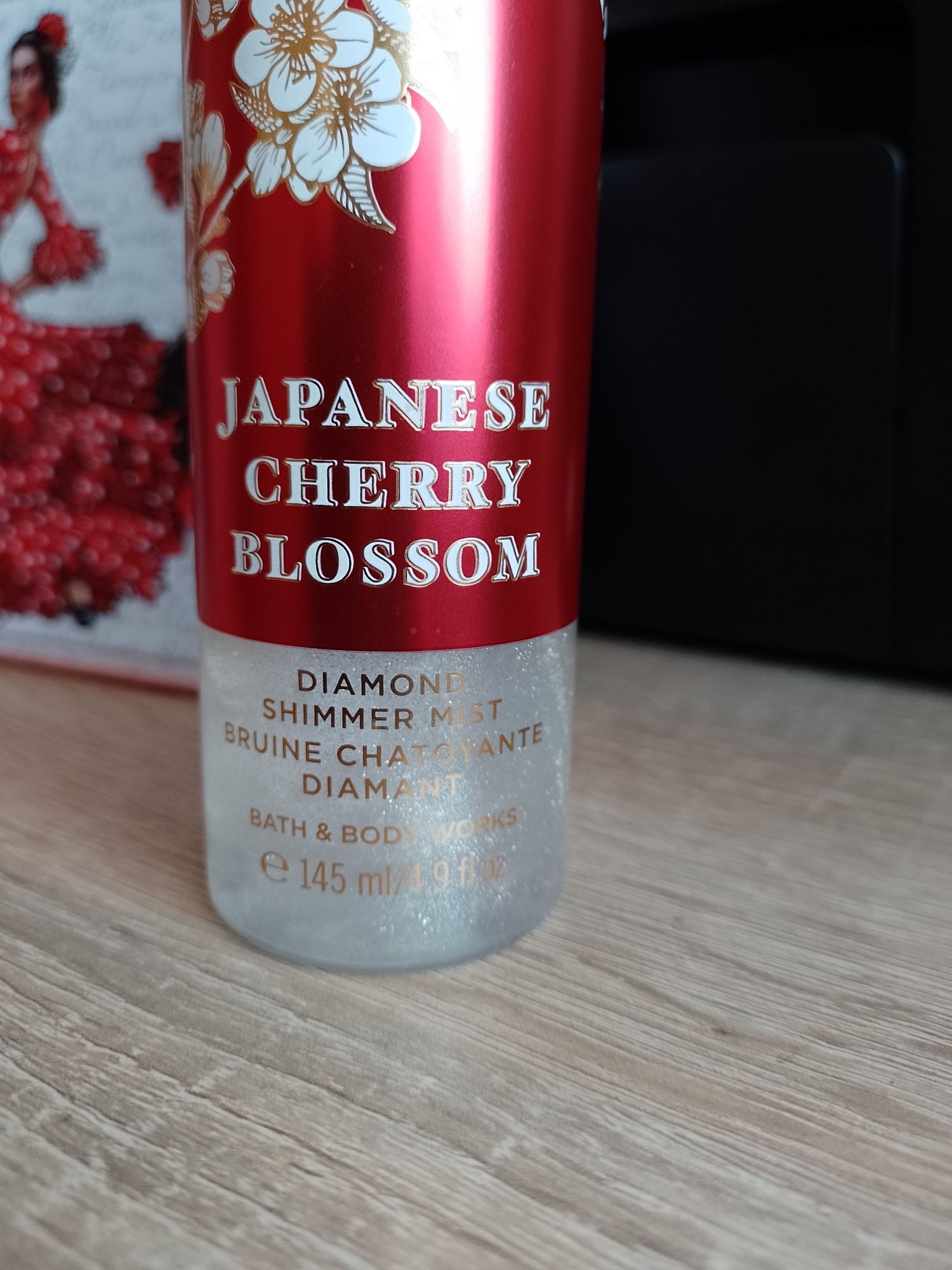 Mgiełka zapachowa z drobinkami złota Japanes Cherry Blossom