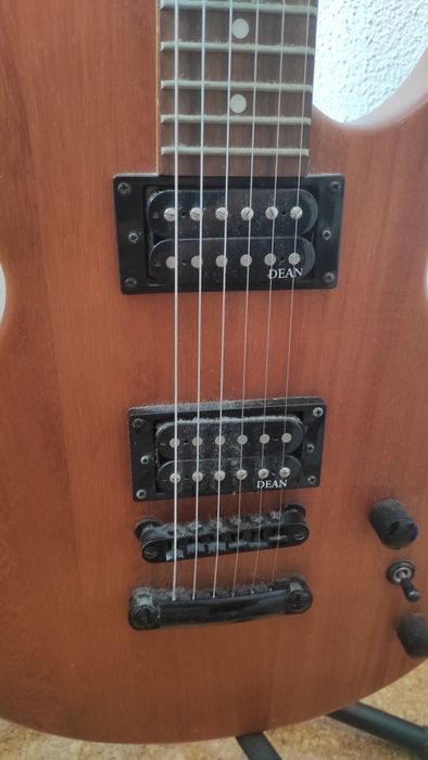 Guitarra elétrica Dean