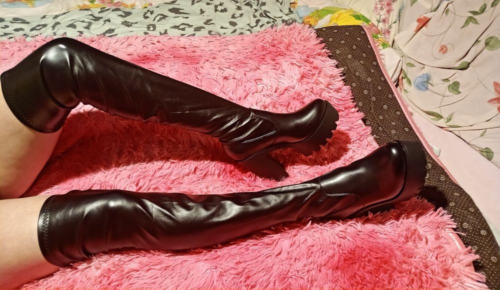 Женские ботфорты