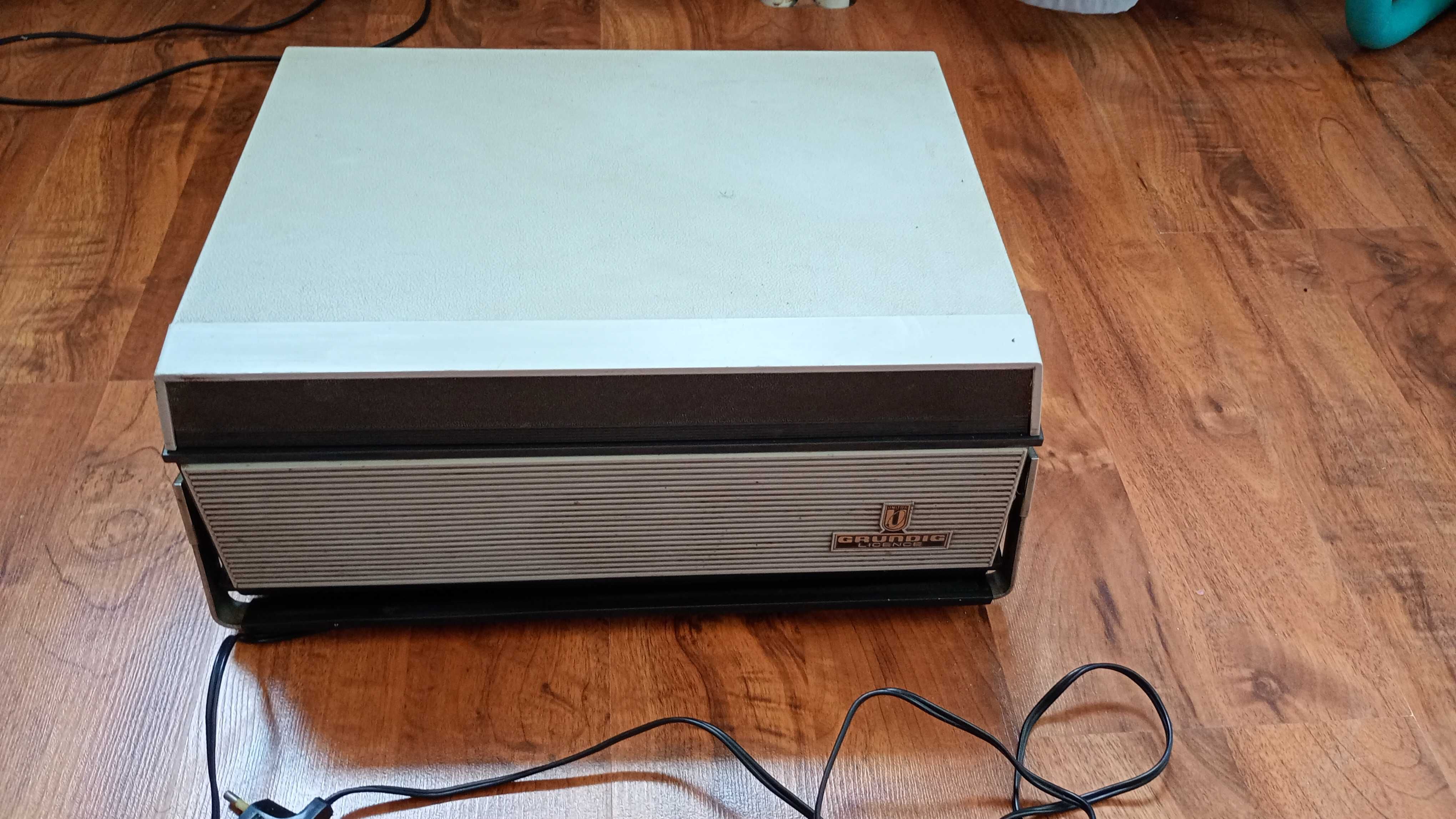 Magnetofon szpulowy ZK 120 T licencja GRUNDIK