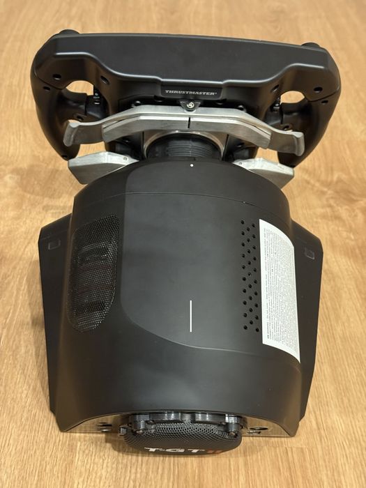 Volante T-Gt ii + Volante SF1000 + Pedais T-LCM + Shifter TH8S