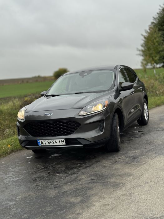 Ford Escap 2020 року