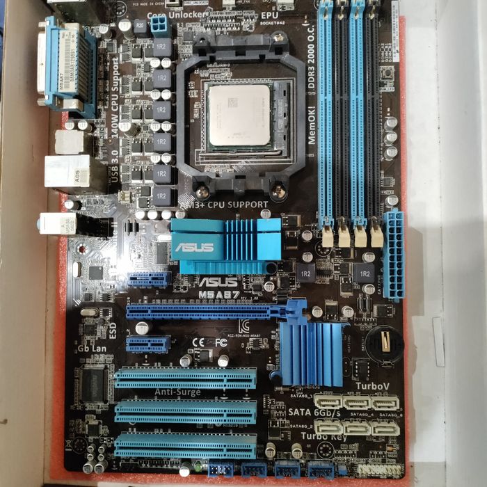 Продаю запчасти з декількох пк am3 та