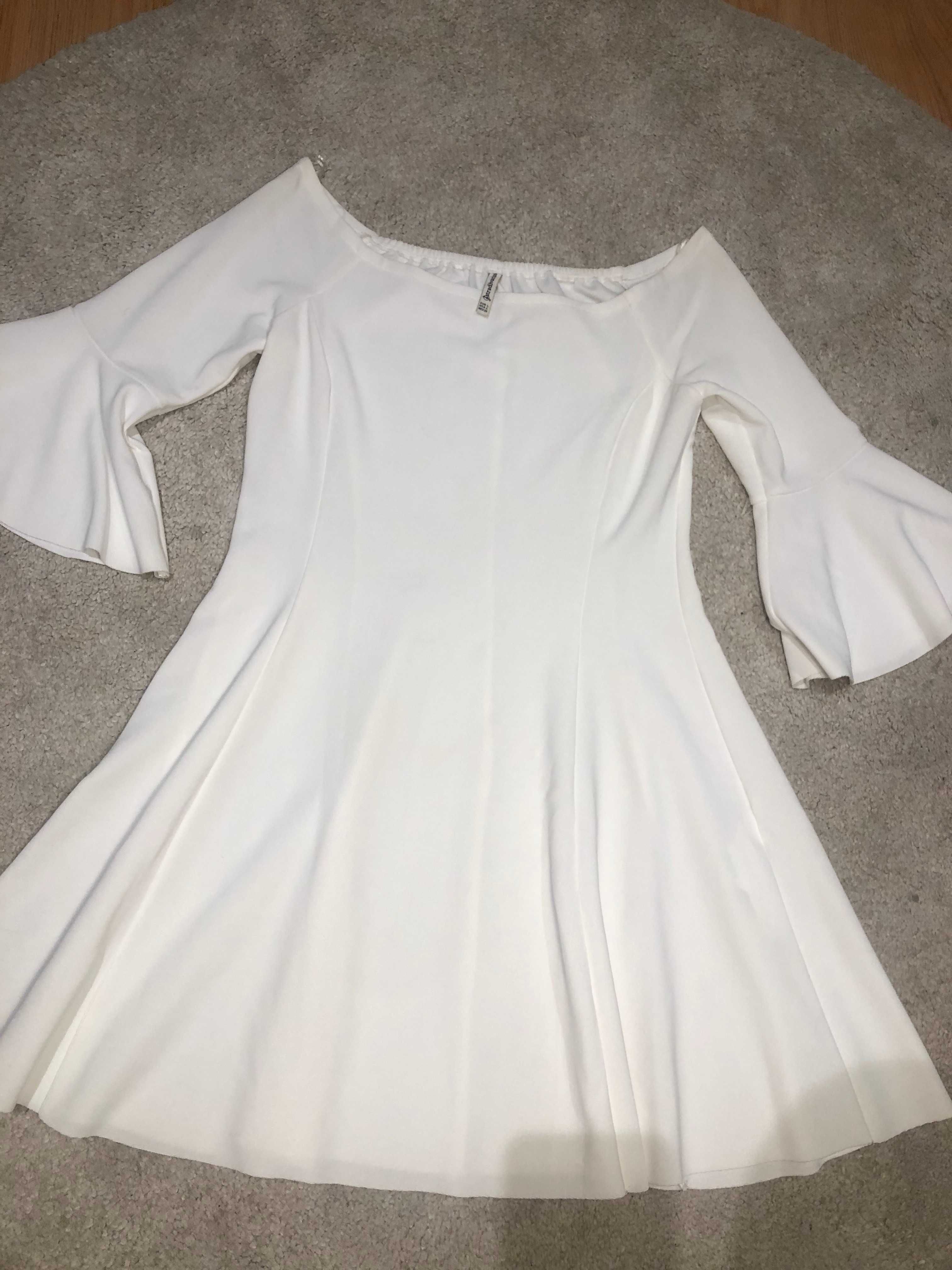 Vestido branco Stradiavarius - Novo