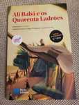 Livro "Alibabá e os quarenta ladrões", de Antonio Pescada
