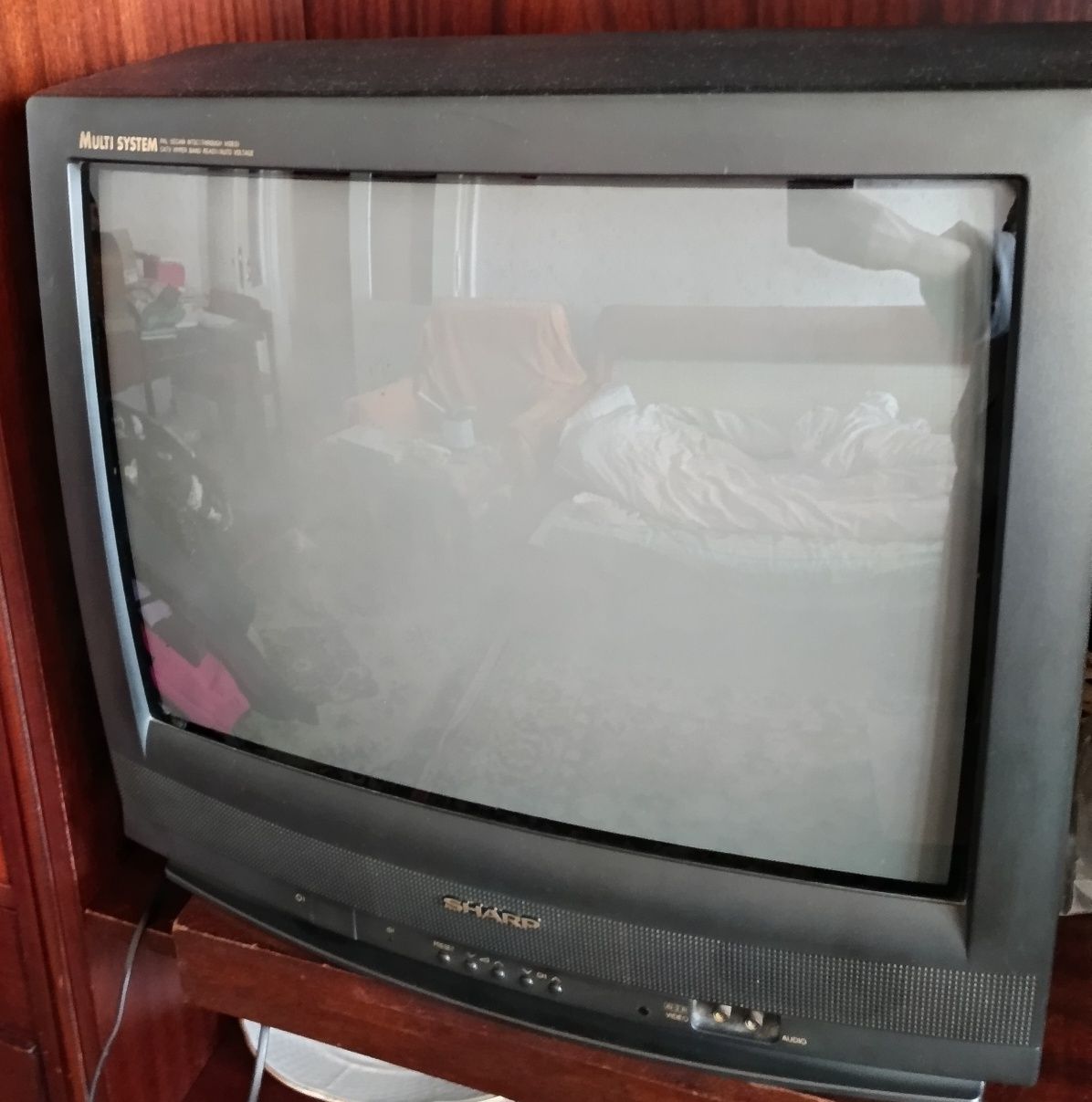 Телевізор Sharp екран 53 см