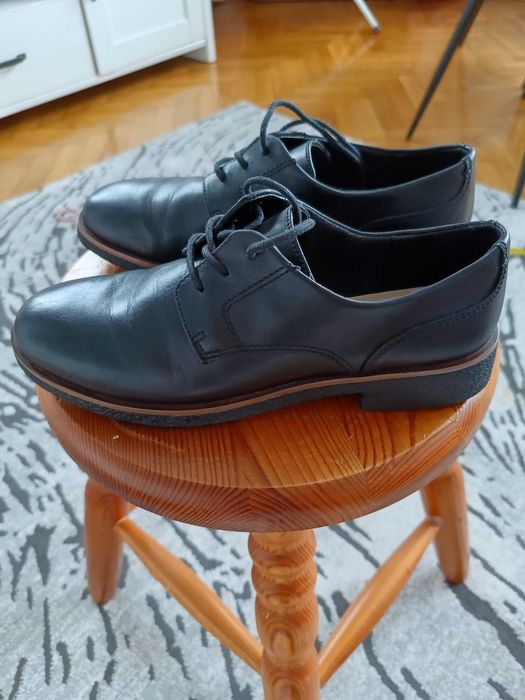 Buty damskie Clarks skórzane r. 37