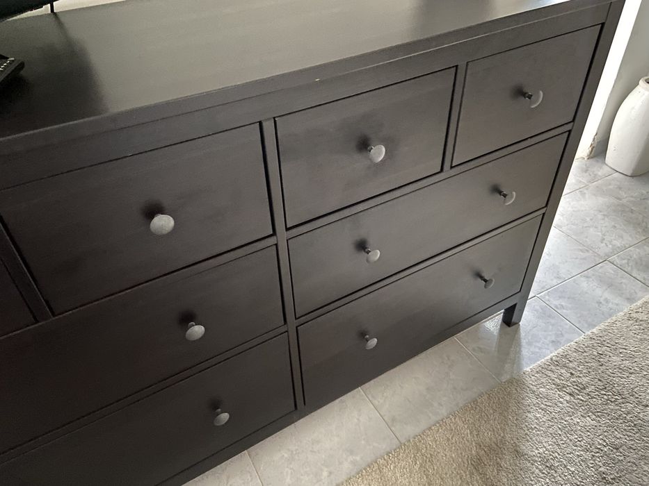 Cómoda Hemnes IKEA