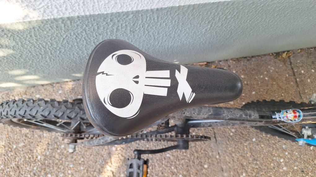 Bicicleta infantil B-twin tema: pirata