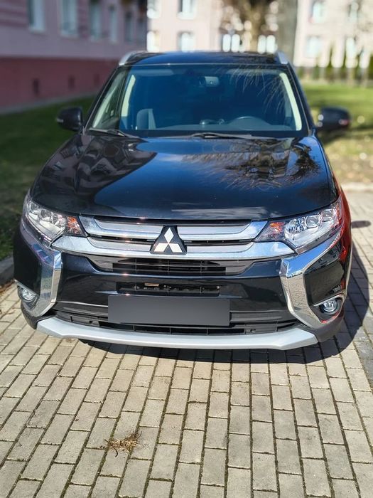 Mitsubishi Outlander Serwisowany w ASO kupiony salon Polska