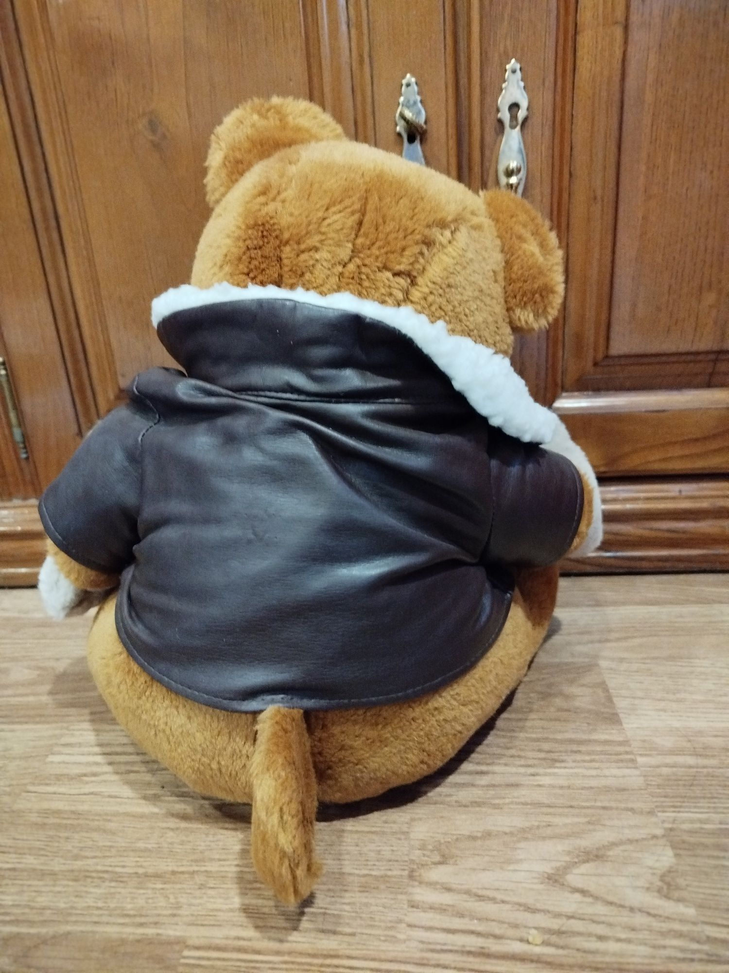 Peluche castanho