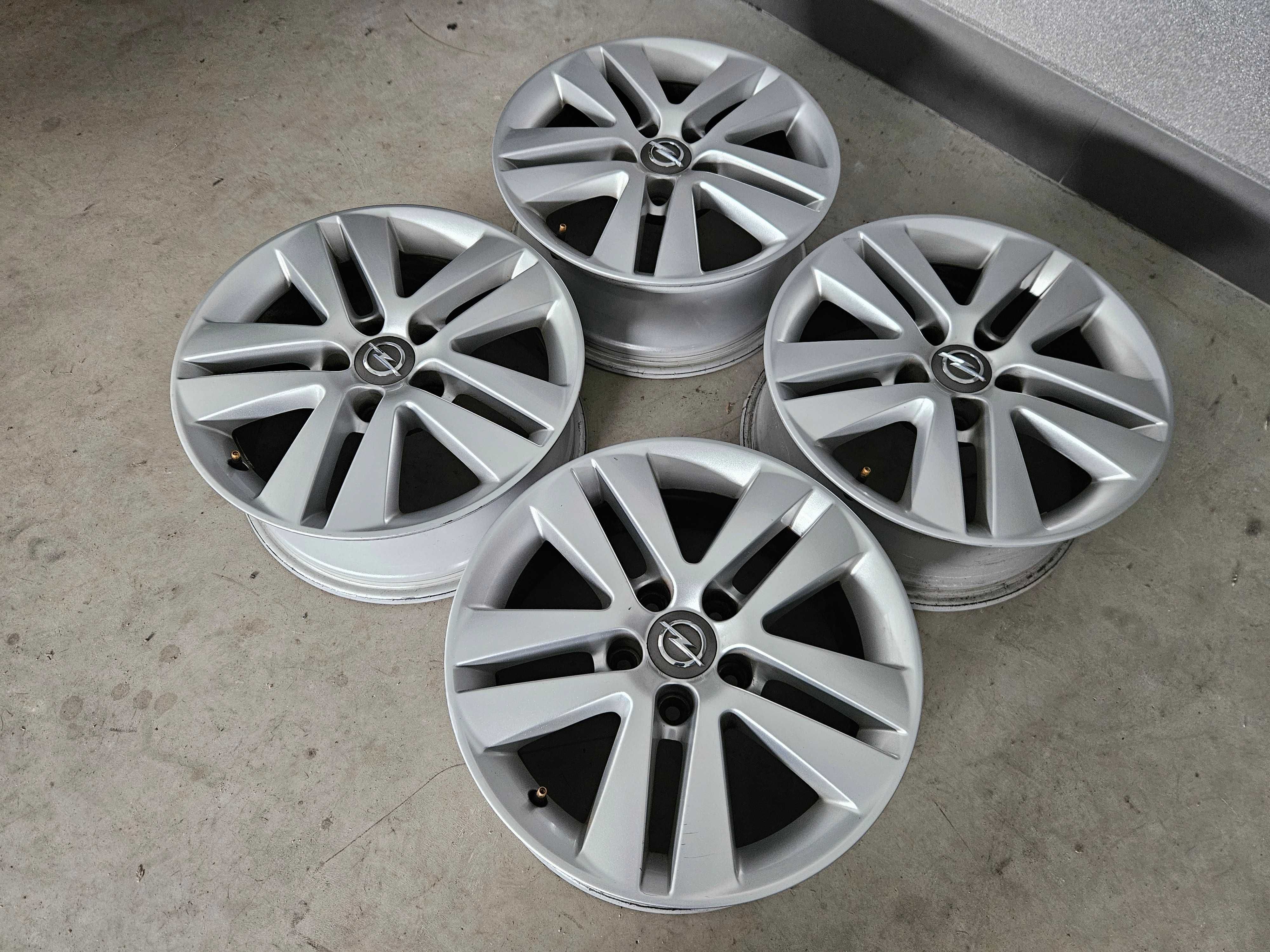 Alufelgi 16" 5x110 Opel Astra H 3 Vectra C Zafira B Signum GTS GTC