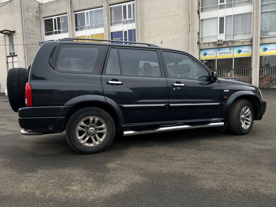 Suzuki Grand Vitara XL-7 2005 р. • Газ/Бензин • Автомат • 2.7 л