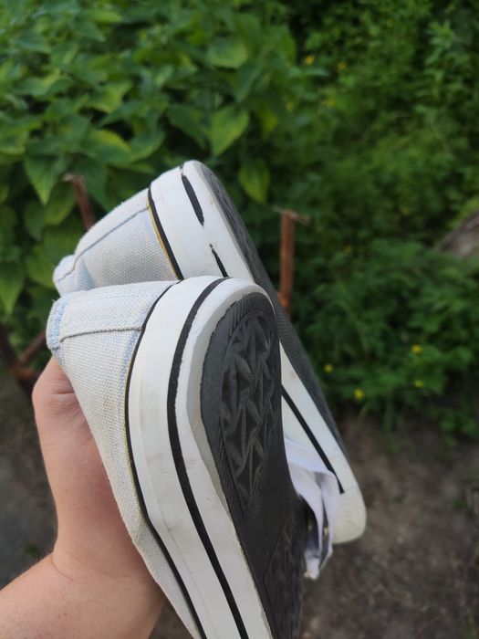 Жіночки чи черевики sinsay 40 розмір білі кеди