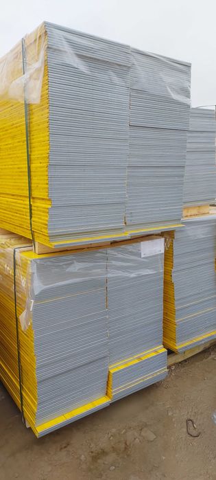 Stemple sklejka szalunki głowice dzwigary płyta