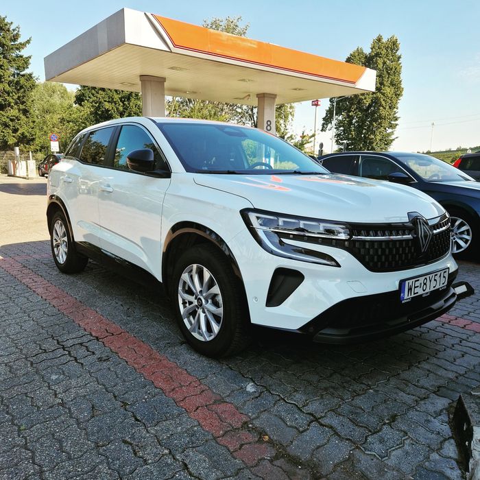 Wynajem wypożyczalnia Aut. Toyota Camry Reno Arkana Sport Reno Astral.