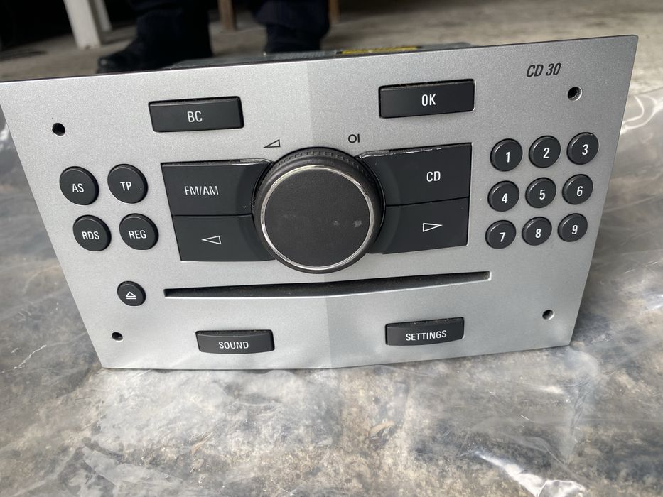 Radio para Opel Astra H