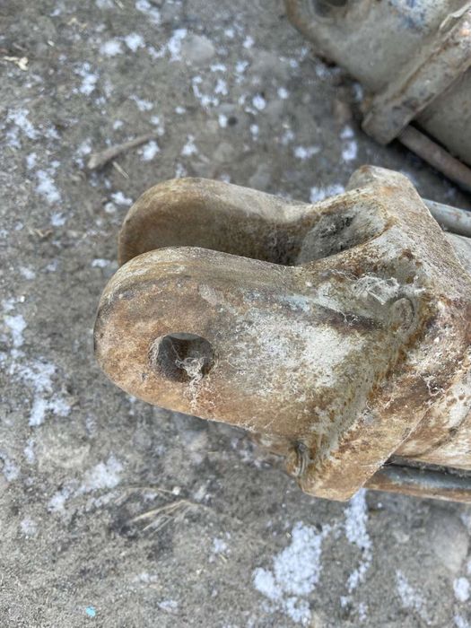 Продаю циліндер Цс-75 на востановленію т -40 кпс4 сз3-6