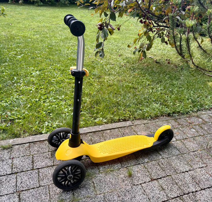 Hulajnoga oxelo trójkołowa