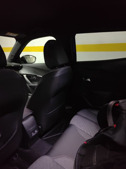 Peugeot 2008 Ano 2024 Versão Allure Km 14.300