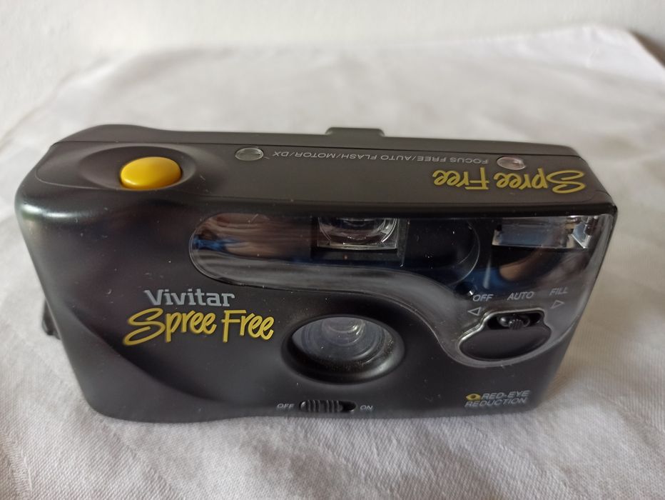 Retro aparat fotograficzny analogowy Vivitar Spree Free