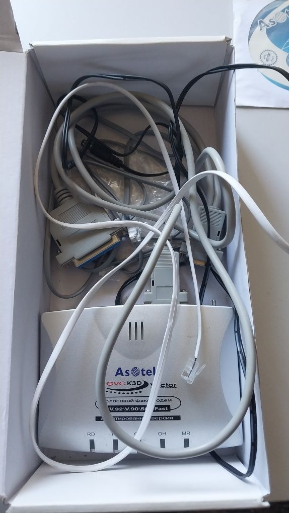 Продам голосовой факс модем Asotel  gvc K3D.