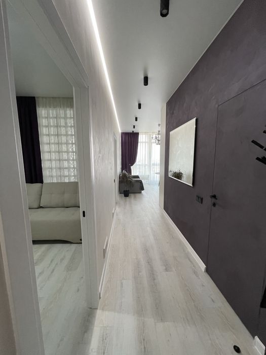 Посуточно , ЖК 4 Сезона / клиника Филатова, киностудия