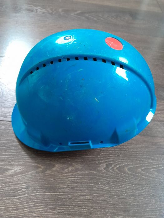 Каска захисна ЗМ.