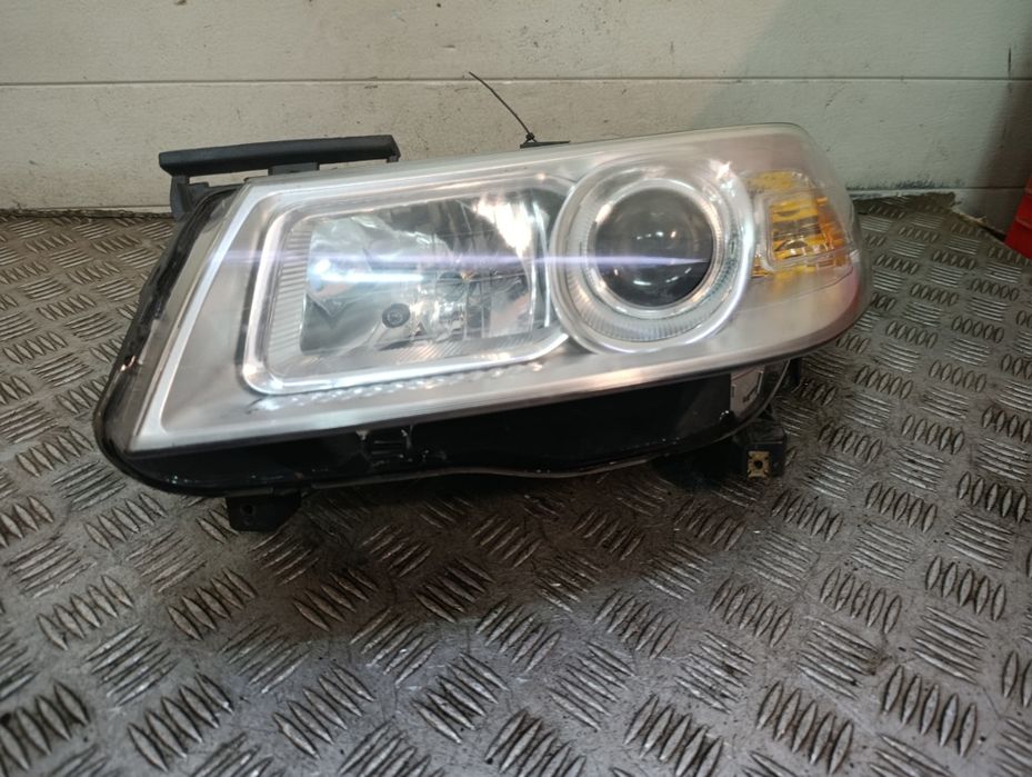 Renault Megane II Cabrio reflektor lewy lampa lewy przód przednia