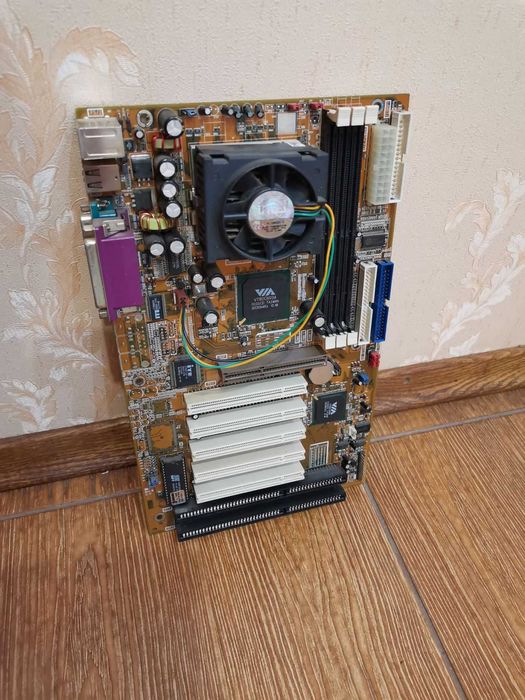 Материнская плата Gigabyte GA-6VXE7+ VIA Apollo Pro133 Socket 370