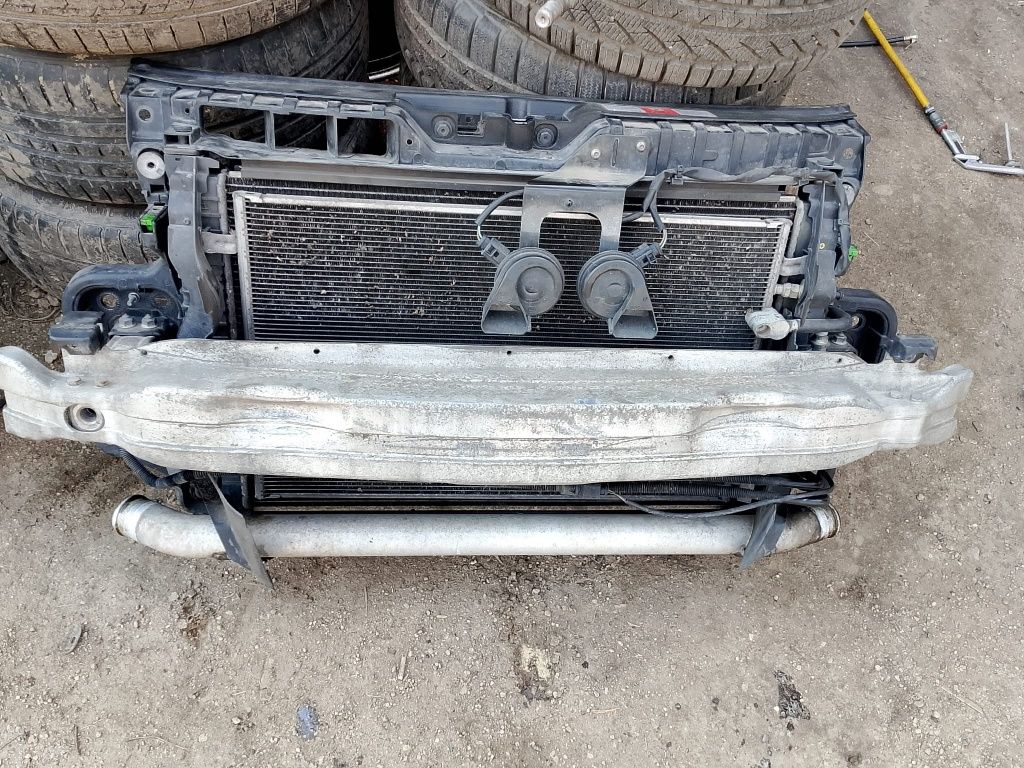 Audi A6 C6 2.7 3.0tdi Automat pas przod chłodnice belka wzmocnienie