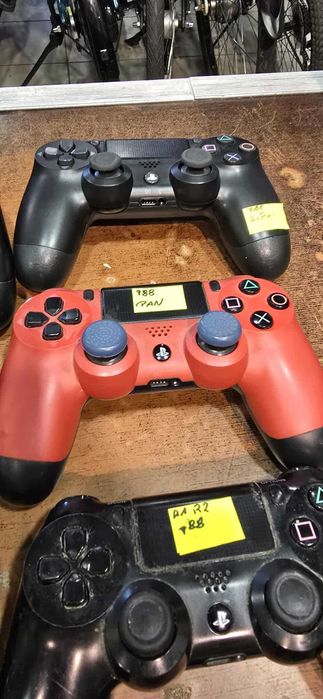 Pady do konsoli Ps4 15szt