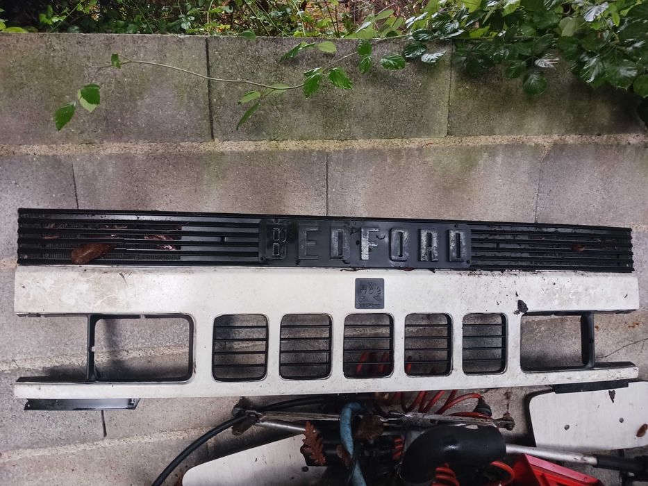 Isuzu nkr caixa velocidades e grelha