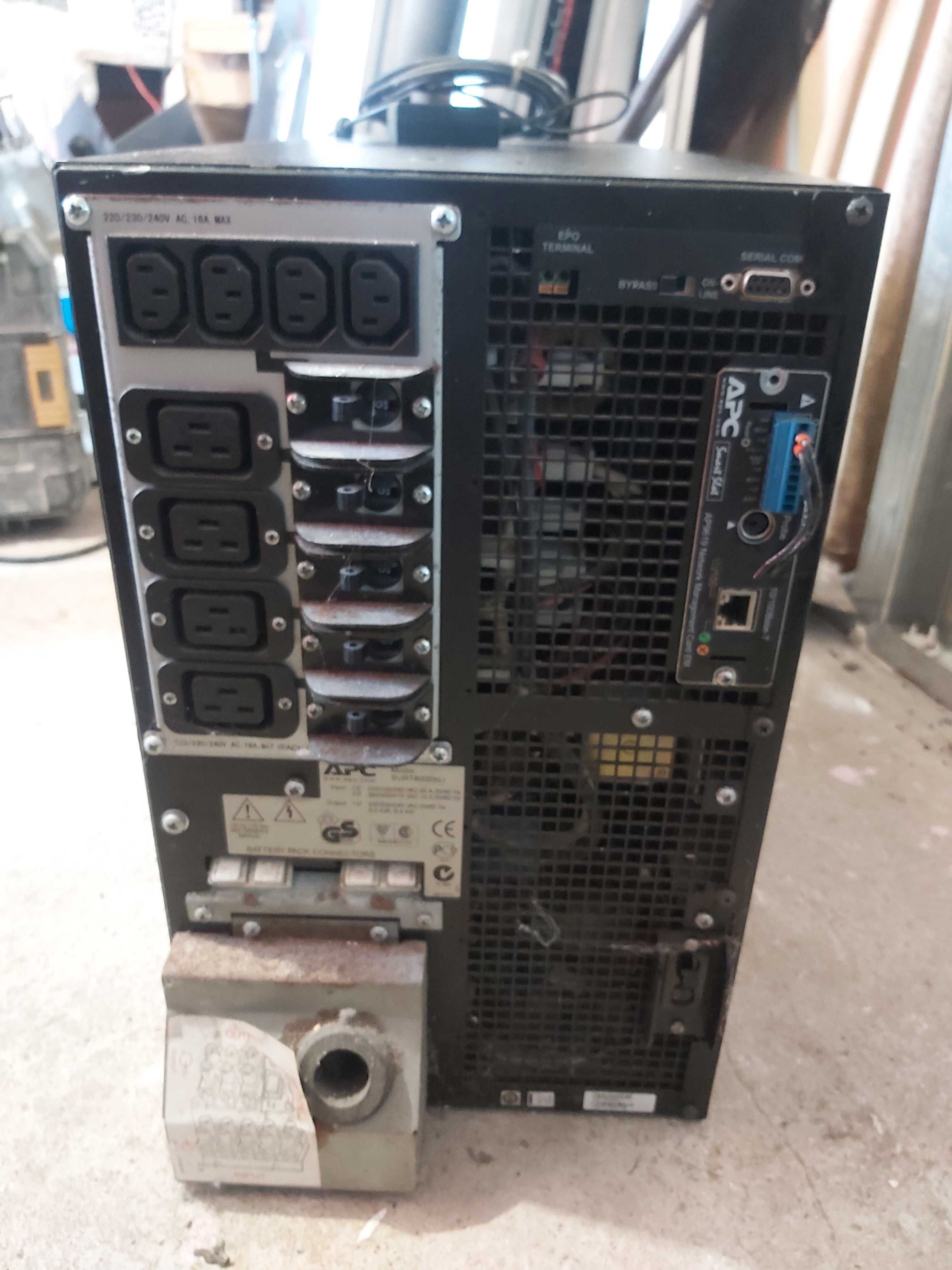 Ups apc SURT8000XLI 8000VA