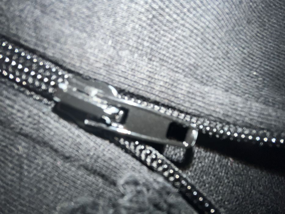 Vetements hiver 2017 guns club