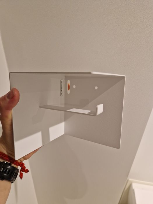 biały uchwyt na papier toaletowy TOi