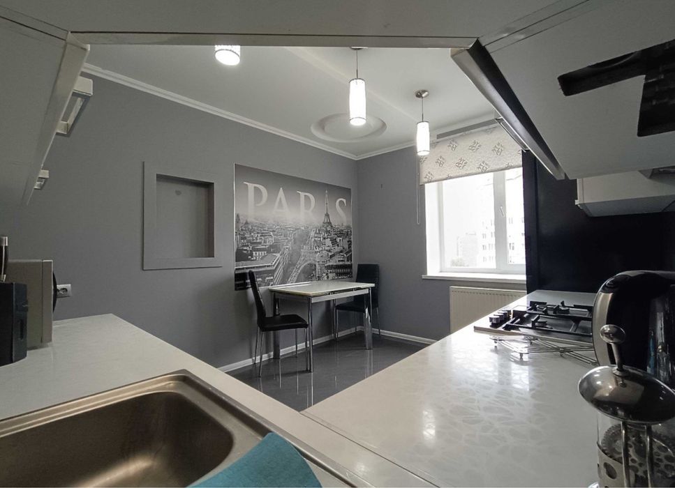 Продається сучасна   2 кімнатна квартира