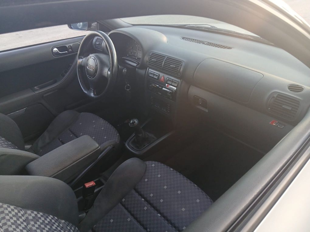 Audia A3 1.6cc  1999